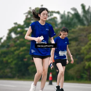 Runner Photo 7418255