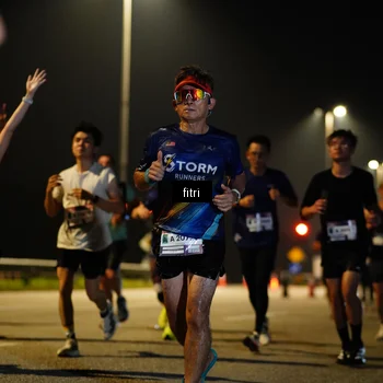 Runner Photo 7418285