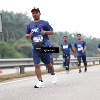 Runner Photo 7418288