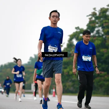 Runner Photo 7418291