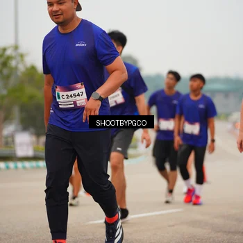 Runner Photo 7418303