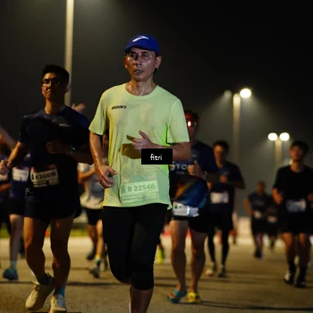 Runner Photo 7418304