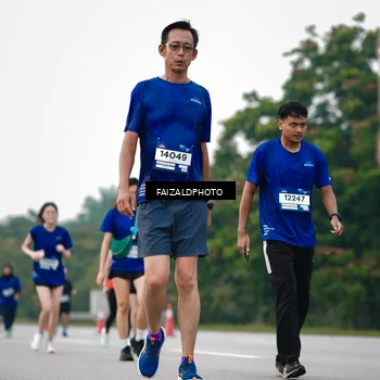 Runner Photo 7418312
