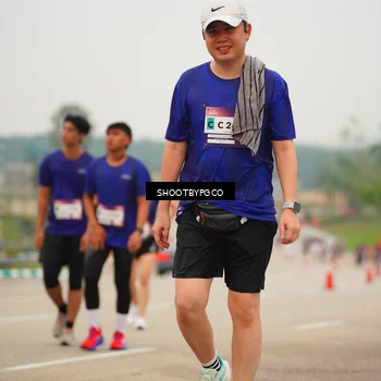 Runner Photo 7418316