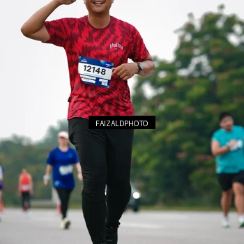 Runner Photo 7418326