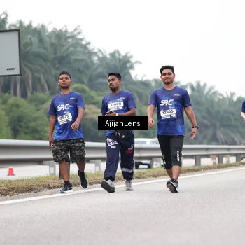 Runner Photo 7418332