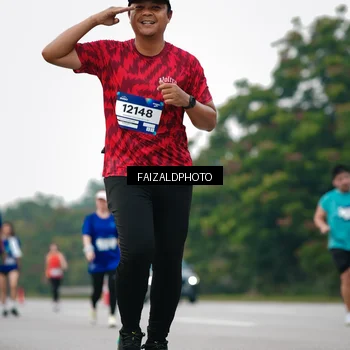 Runner Photo 7418348