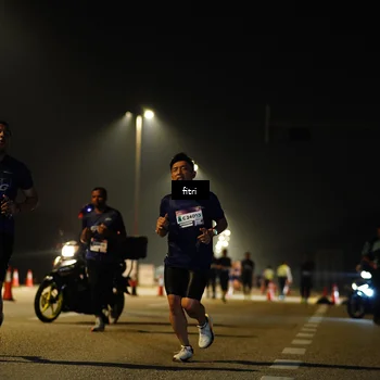Runner Photo 7418351