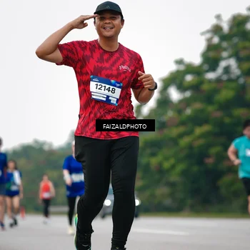 Runner Photo 7418353