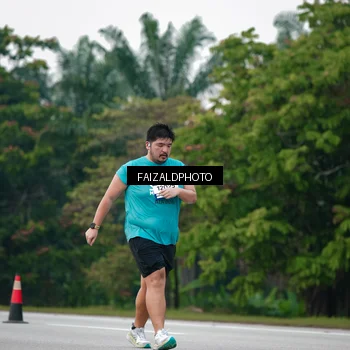 Runner Photo 7418360