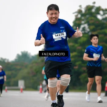 Runner Photo 7418365