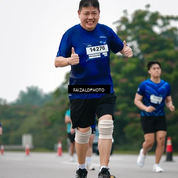 Runner Photo 7418368