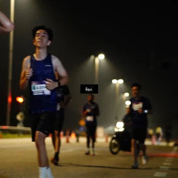 Runner Photo 7418373