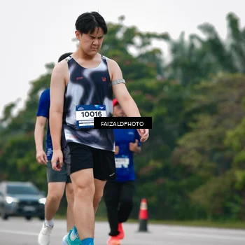 Runner Photo 7418384