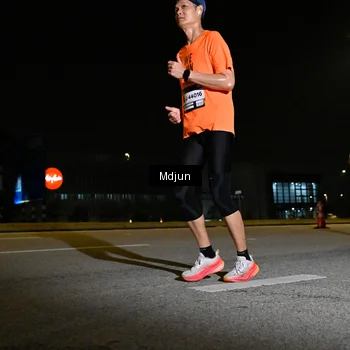 Runner Photo 7418402