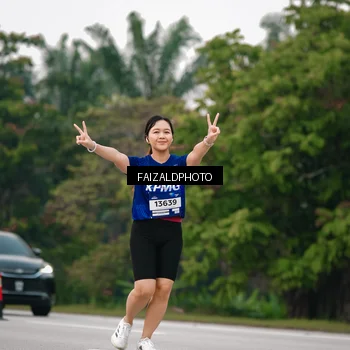 Runner Photo 7418407