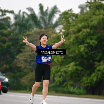 Runner Photo 7418412