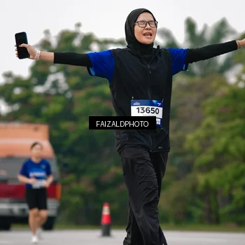 Runner Photo 7418414
