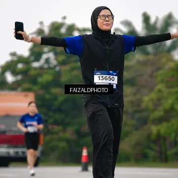 Runner Photo 7418415
