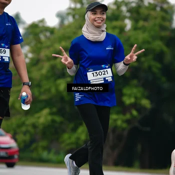 Runner Photo 7418431