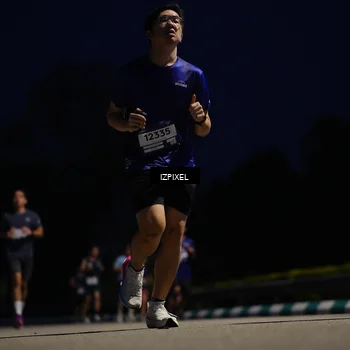 Runner Photo 7418465