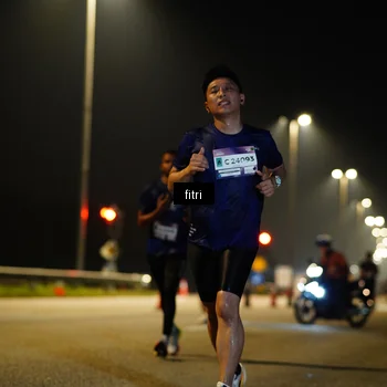 Runner Photo 7418471