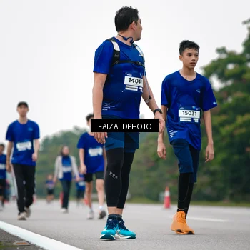 Runner Photo 7418474