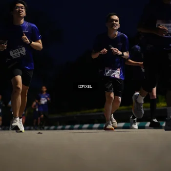 Runner Photo 7418487