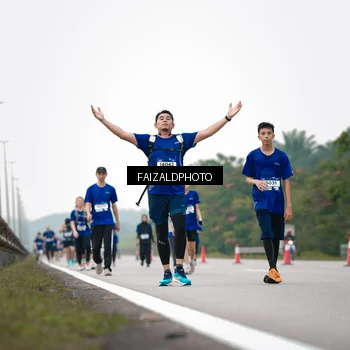 Runner Photo 7418494