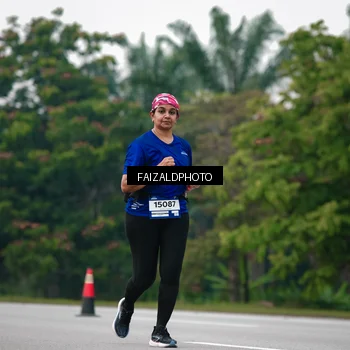 Runner Photo 7418504