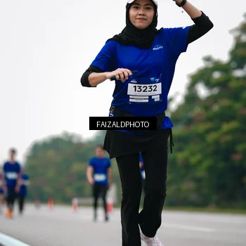 Runner Photo 7418524