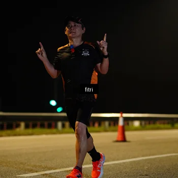 Runner Photo 7418540