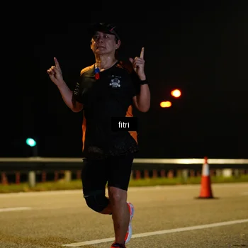 Runner Photo 7418541