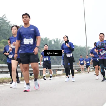 Runner Photo 7418585