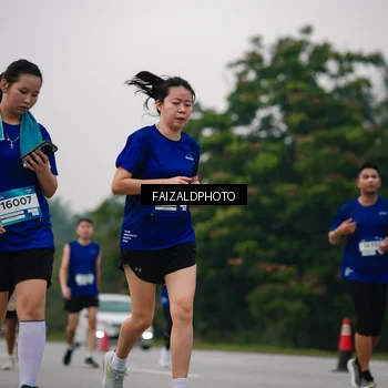Runner Photo 7418587