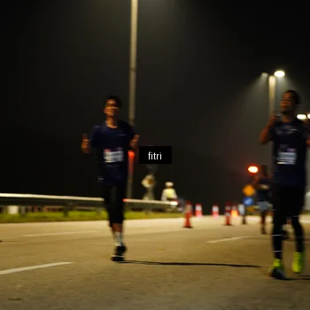 Runner Photo 7418589