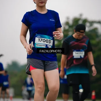 Runner Photo 7418591