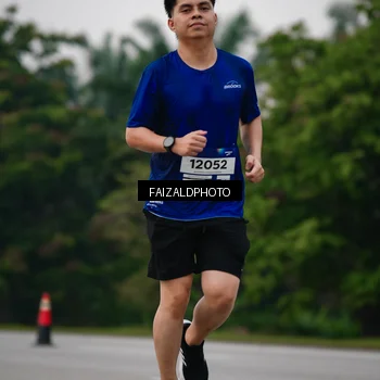 Runner Photo 7418593