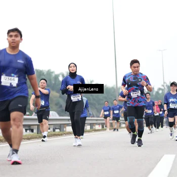 Runner Photo 7418597