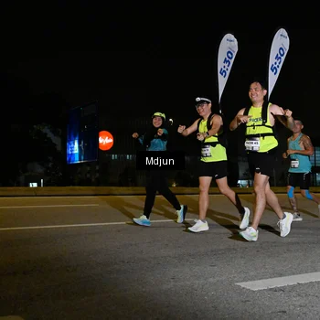 Runner Photo 7418601