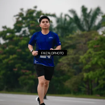 Runner Photo 7418604
