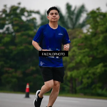 Runner Photo 7418605