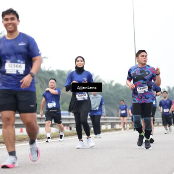 Runner Photo 7418612