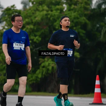 Runner Photo 7418619