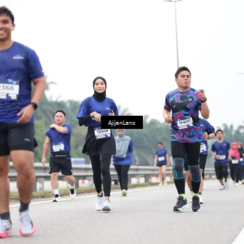 Runner Photo 7418629