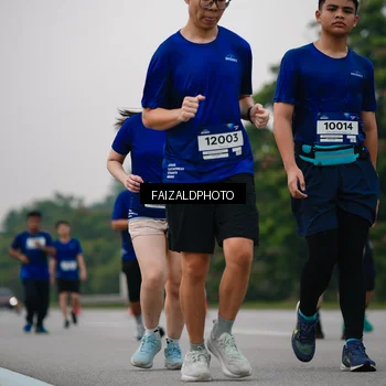 Runner Photo 7418630