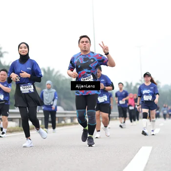 Runner Photo 7418631