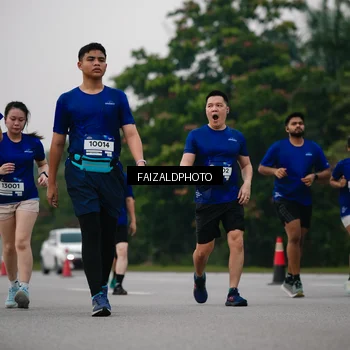Runner Photo 7418634