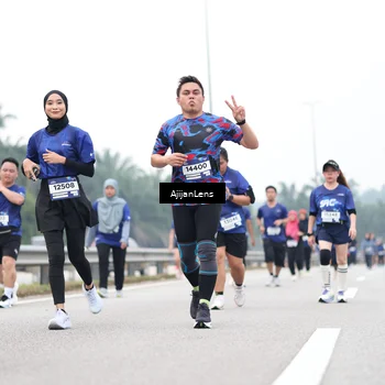 Runner Photo 7418647