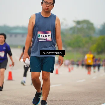 Runner Photo 7418658